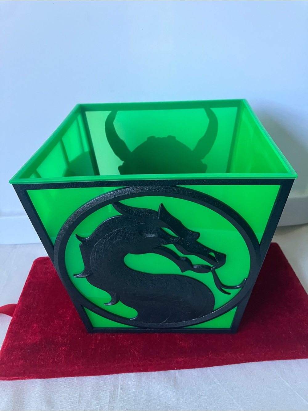 Mortal Kombat 2 II (2026) Movie Silhouette Square Popcorn Bucket Green Black.